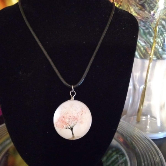 Necklaces - Picture 8 of 8